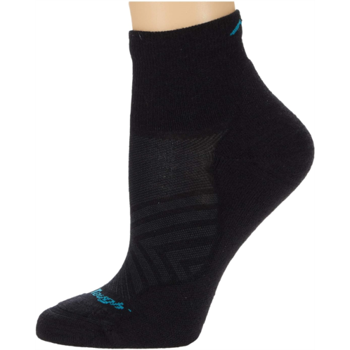 Womens Darn Tough Vermont Run 1/4 Ultra-Lightweight with Cushion