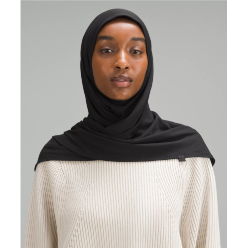 Lululemon womens pull-on-style hijab