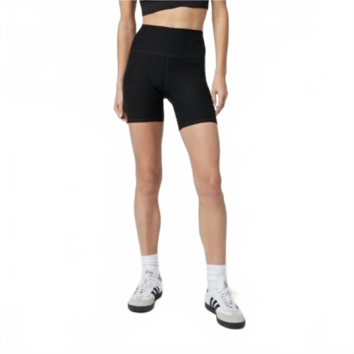 Vuori clean elevation shorty in black heather