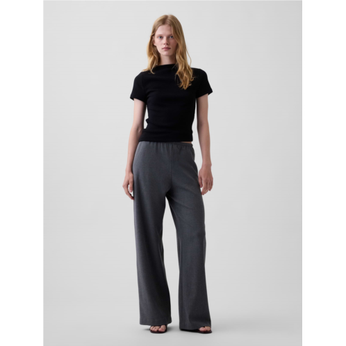 Gap Easy Wide-Leg Pants