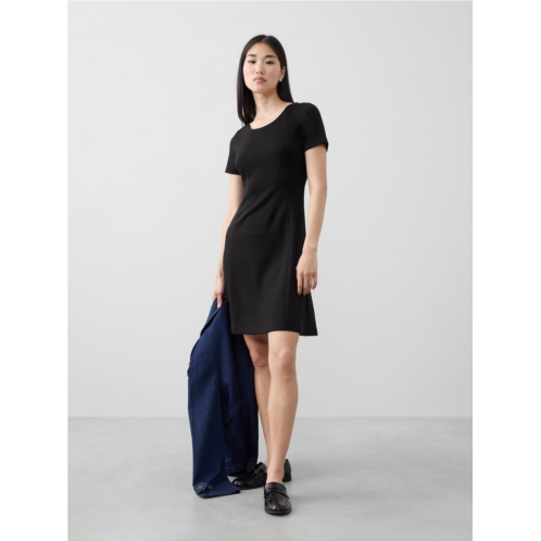 bananarepublic Scuba Knee-Length Dress