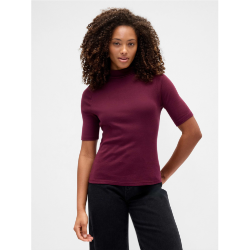 Gap Modern Ribbed Mockneck T-Shirt