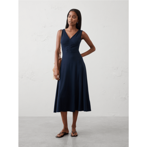 bananarepublic Shirred V-Neck Midi Dress