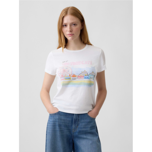 Gap Favorite Crewneck T-Shirt