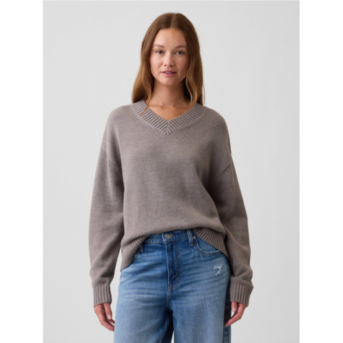 Gap Oversized V-Neck Sweater