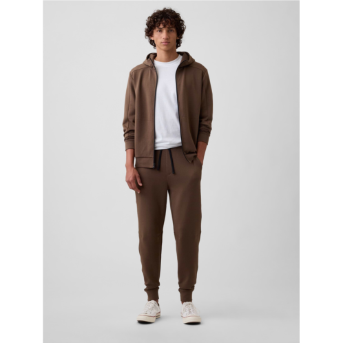 GapFit Performance Joggers