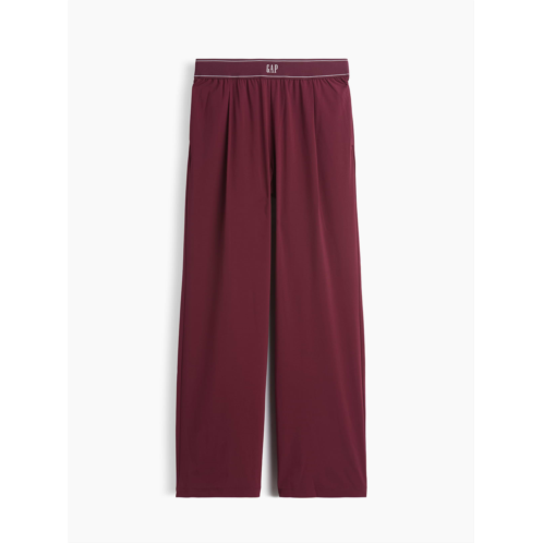 GapFit Pleated Easy Logo Pants