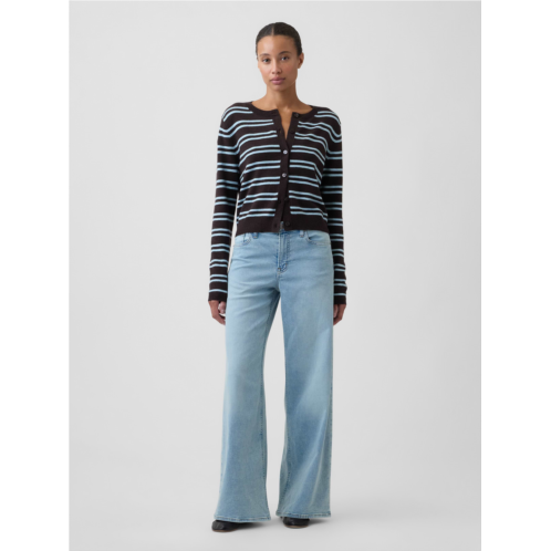 Gap Mid Rise Wide-Leg Sweatpant Jeans