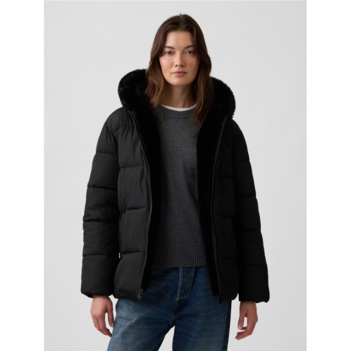 Gap Relaxed Faux-Fur Trimmed Puffer Jacket