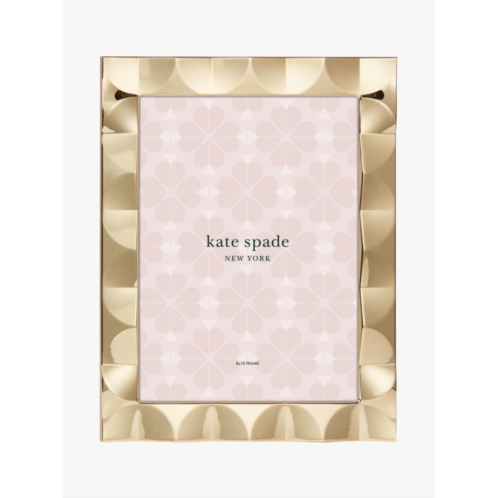 Kate spade South Street 8x10 Scallop Frame