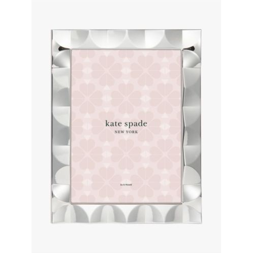 Kate spade South Street 8x10 Scallop Frame