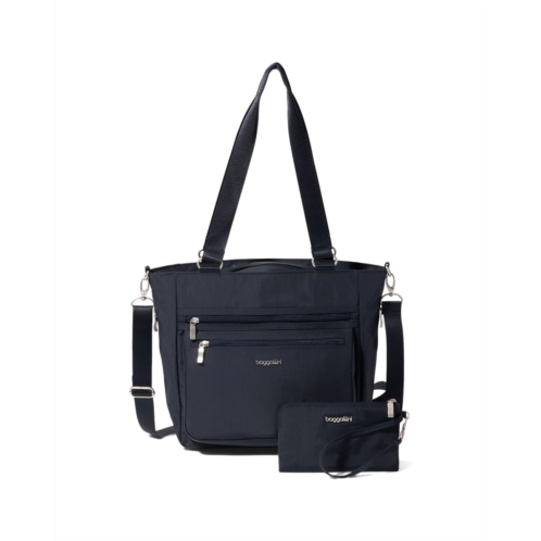 Baggallini Modern Everyday Shopper Baggallini Modern Everyday Shopper