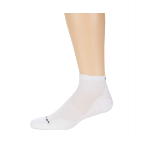 Mens Darn Tough Vermont Run 1/4 Ultralightweight with Cushion