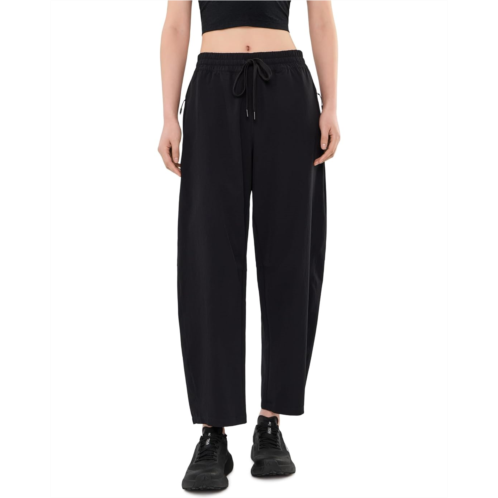 Womens Beyond Yoga Peak Barrel Leg Pants