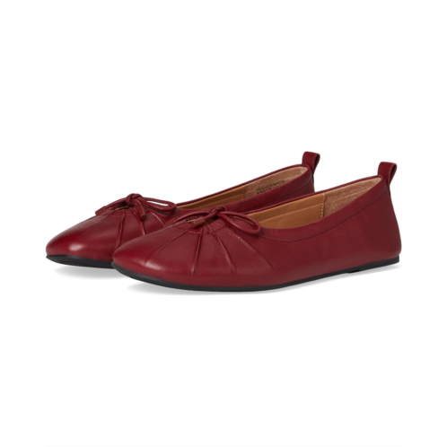 Gentle Souls by Kenneth Cole Marilyn