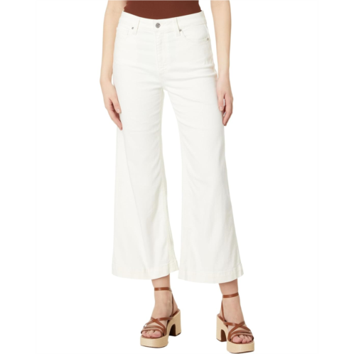 Paige Anessa in Light Ecru