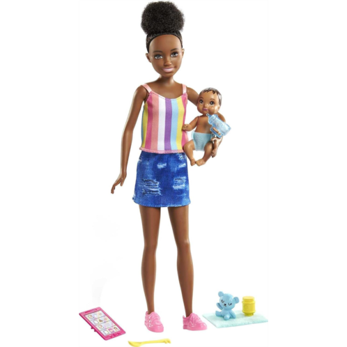 Barbie Skipper Babysitters Inc. Doll & Accessories Set with 9-in Brunette Doll Baby Doll & 4 Storytelling Pieces for 3 to 7 Year Olds