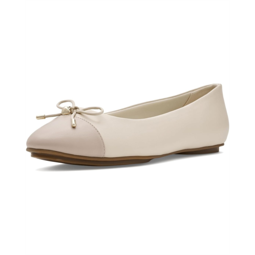 Anne Klein Luci Ballet Flats