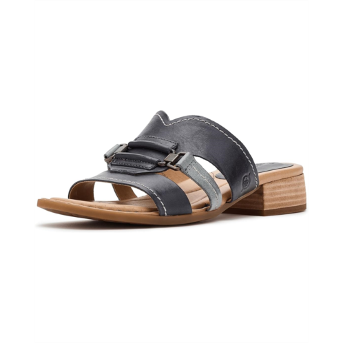 Womens Born Marianna