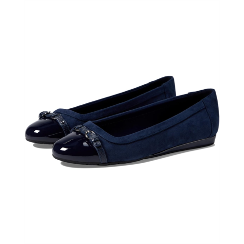 Anne Klein Gisele