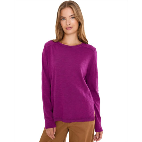 Womens Elliott Lauren Garment Dye Tee Long Sleeve Crew Neck with Rib Trim and Side Slit Detail