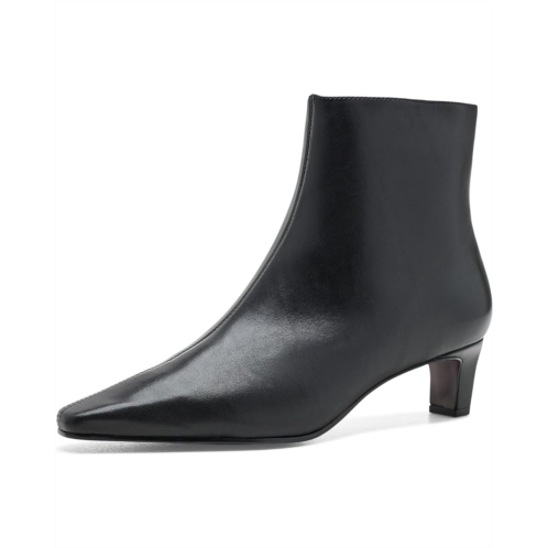 Womens Bernardo Everett