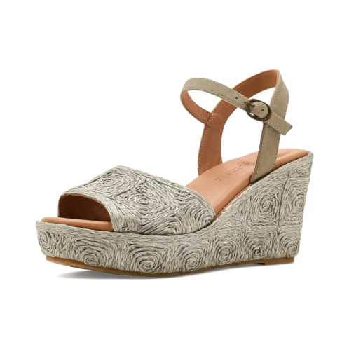 Womens Gentle Souls by Kenneth Cole Nevio