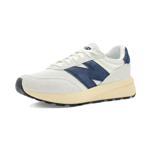 Unisex New Balance Classics 370