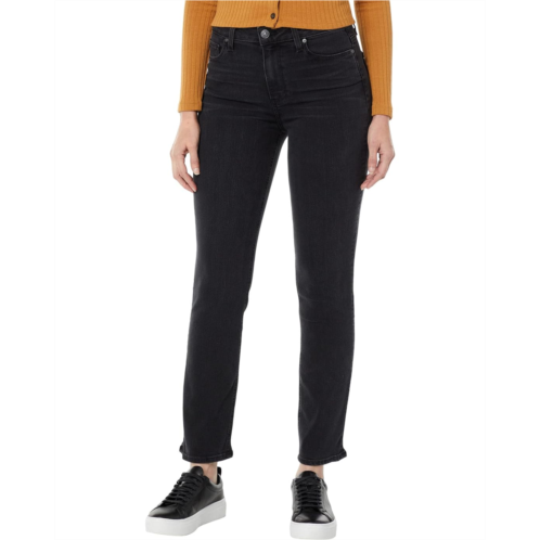 Paige Cindy in Black Willow