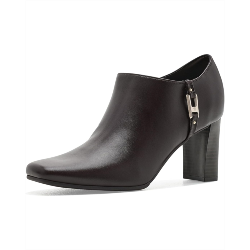 Womens Bandolino Urbiny