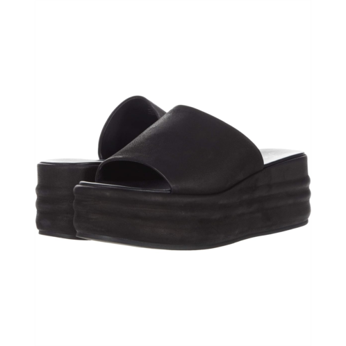 Free People Harbor Platform