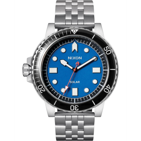 Nixon Stinger 44
