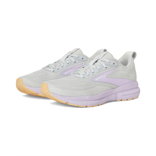 Womens Brooks Trace 4