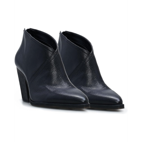 Vince Camuto Grishell