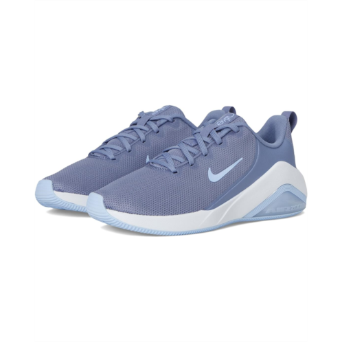 Nike Bella 7