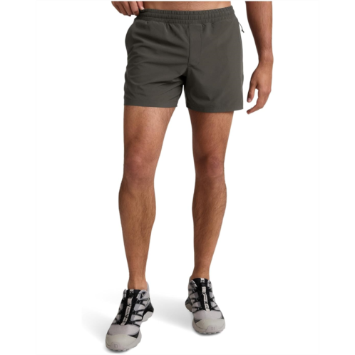 Beyond Yoga Short Run 5 Lined Shorts