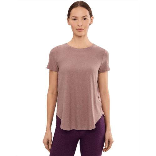 Womens Beyond Yoga Featherweight On The Down Low Tee