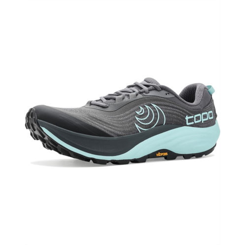 Womens Topo Athletic Pursuit 3