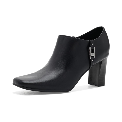 Womens Bandolino Urbiny