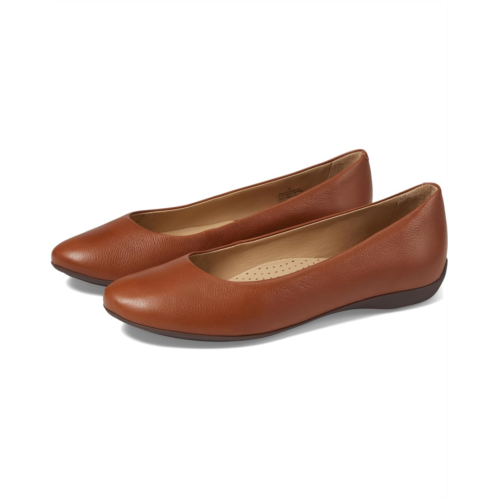 Womens Marc Joseph New York Bedford ST Flat