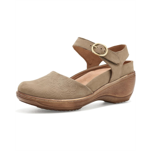 Womens SoftWalk Mabelle Tooling