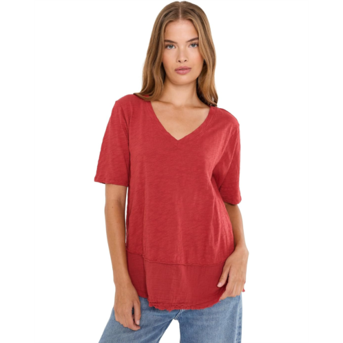Womens Mod-o-doc Half Sleeve V-Neck Mix Media Top