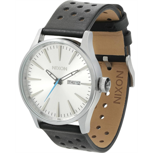 Nixon Sentry Leather