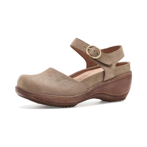 Womens SoftWalk Mabelle Tooling
