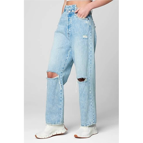 BLANKNYC baxter ribcage straight leg with rip party everyday