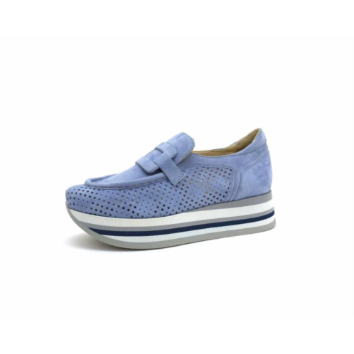 Softwaves womens cher platform shoes in sky suede
