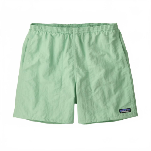 Patagonia mens baggies shorts in rinsed green