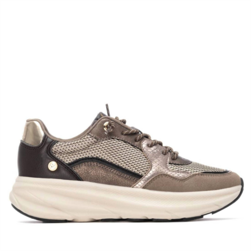 Xti womens 144686 round toe sneakers in bronze