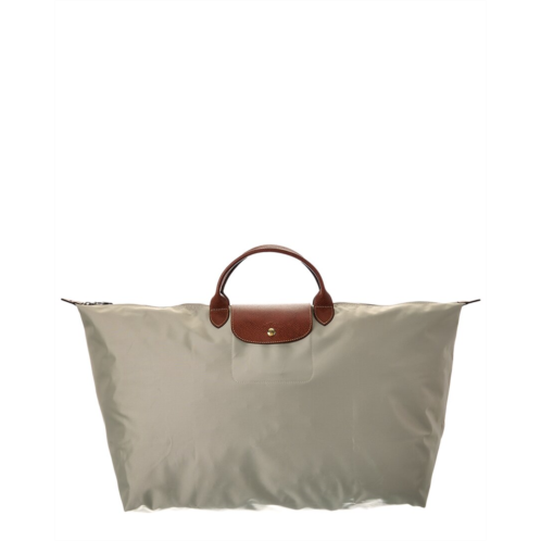 Longchamp BE YOU. WITH US.