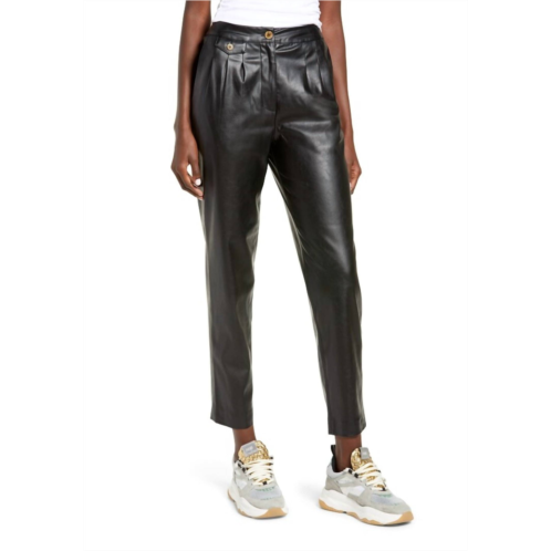 BLANKNYC womens faux leather pleated trouser w/ back pockets in black